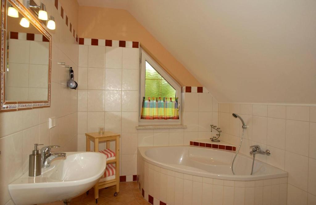 Hotel Garni Huegellandhof Neuhaus am Klausenbach Pokoj fotografie