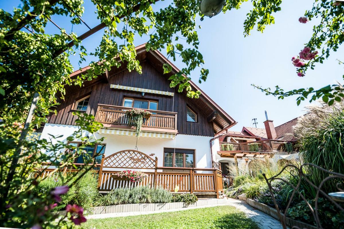 Hotel Garni Huegellandhof Neuhaus am Klausenbach Exteriér fotografie